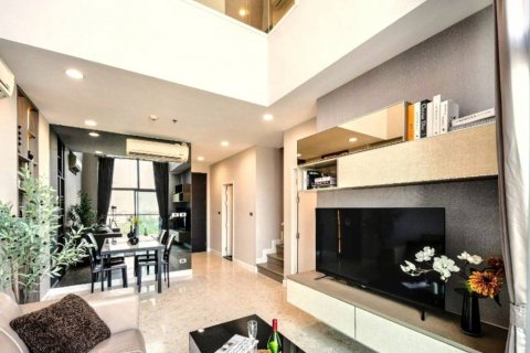 Condo à Bangkok, Thaïlande, 2 chambres № 120414 - photo 5