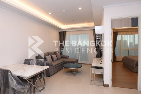 Condo in Bangkok, Thailand, 1 bedroom № 188844 - photo 2
