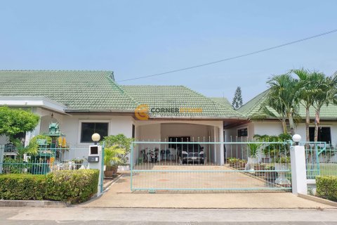 Studio in Pattaya, Thailand № 26195