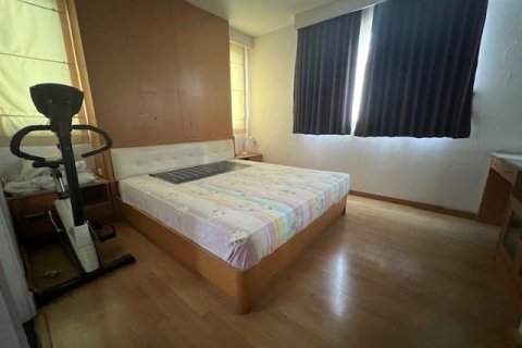 Condo in Watthana, Bangkok, Thailand, 2 bedrooms  № 153611 - photo 11