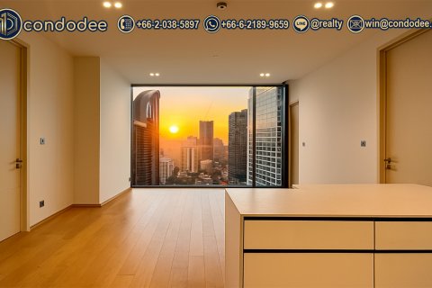 Condo à Watthana, Bangkok, Thaïlande, 2 chambres  № 200846