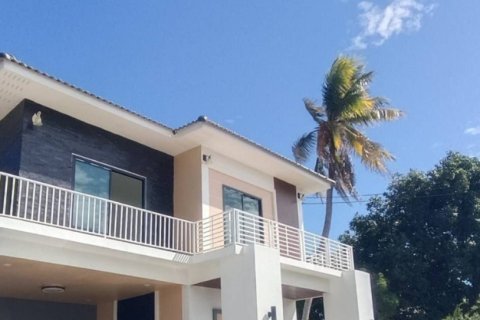 Дом в Анг Тонге, Таиланд с 3 спальнями  № 158010