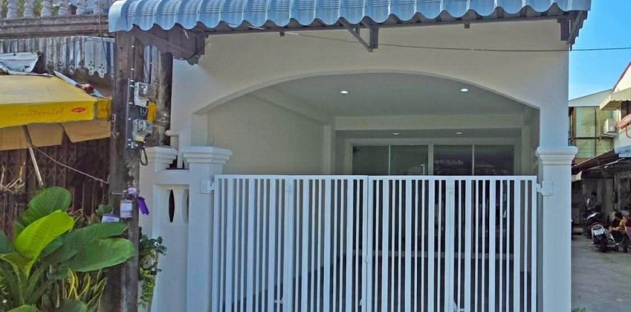 Таунхаус в Пхукете, Таиланд с 2 спальнями  № 158011