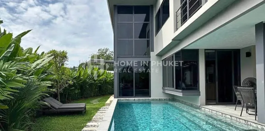 House in Phuket, Thailand 2 bedrooms № 209645