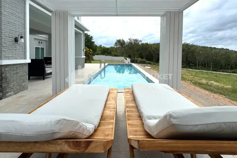 House in Mai Khao, Thailand 7 bedrooms № 209647 - photo 5