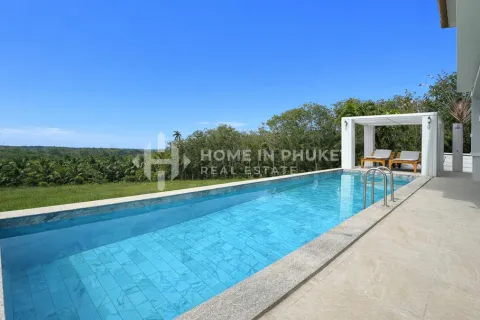 House in Mai Khao, Thailand 7 bedrooms № 209647 - photo 2