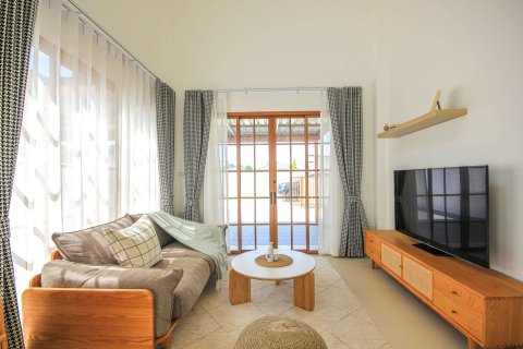 Villa in Hua Hin, Thailand 3 Schlafzimmer № 222095 - Foto 7
