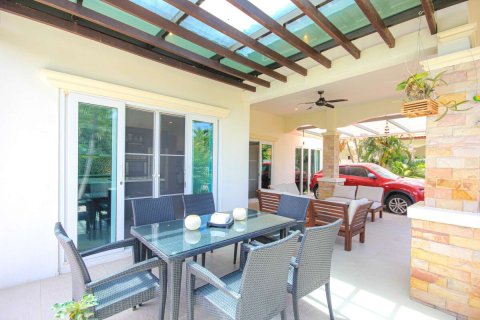 Villa in Hua Hin, Thailand 3 Schlafzimmer № 222099 - Foto 24