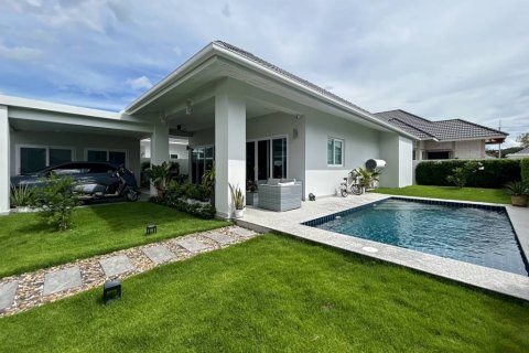 Villa in Hua Hin, Thailand 2 Schlafzimmer № 222100 - Foto 2