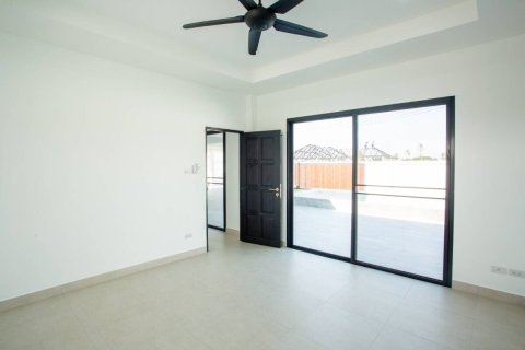 Villa in Pran Buri, Thailand 3 Schlafzimmer № 222097 - Foto 8