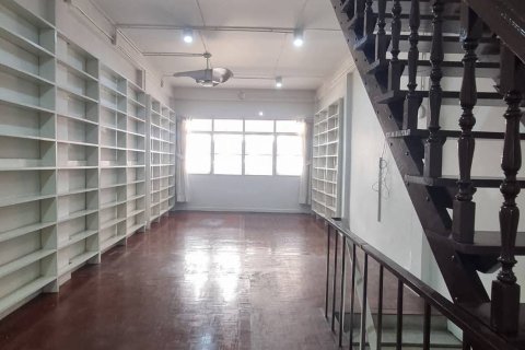 Centre commercial à Phra Khanong, Bangkok, Thaïlande № 161746 - photo 14