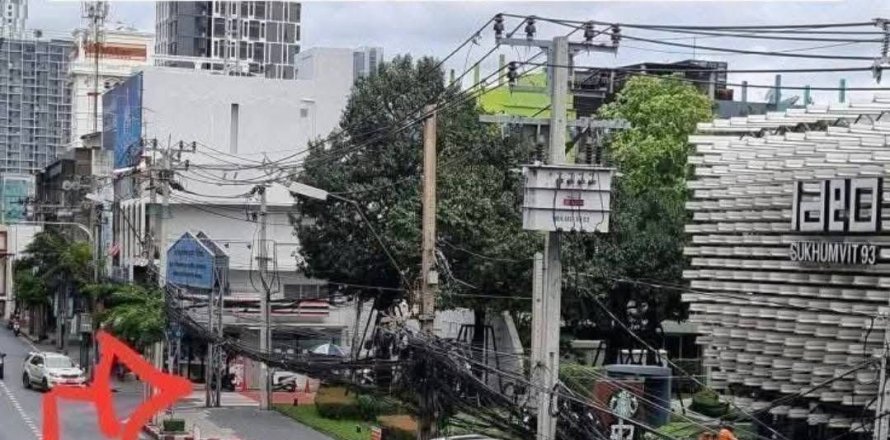 Centre commercial à Phra Khanong, Bangkok, Thaïlande № 161746