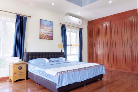 Studio on Jomtien Beach, Pattaya, Thailand № 158789 - photo 14