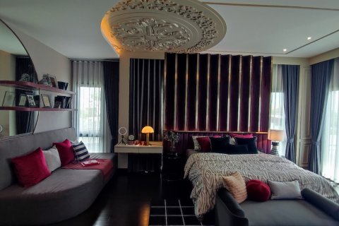 Villa à Bangkok, Thaïlande 5 chambres № 165435 - photo 15