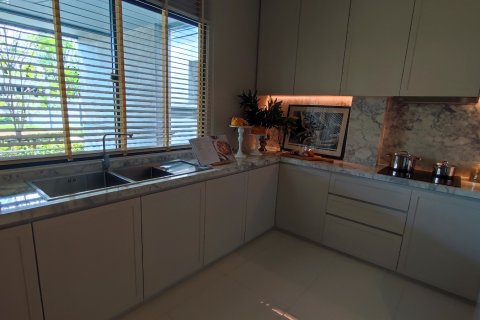 Villa à Bangkok, Thaïlande 4 chambres № 165436 - photo 4