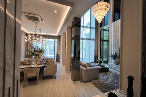 Villa à Bangkok, Thaïlande 5 chambres № 165438 - photo 10