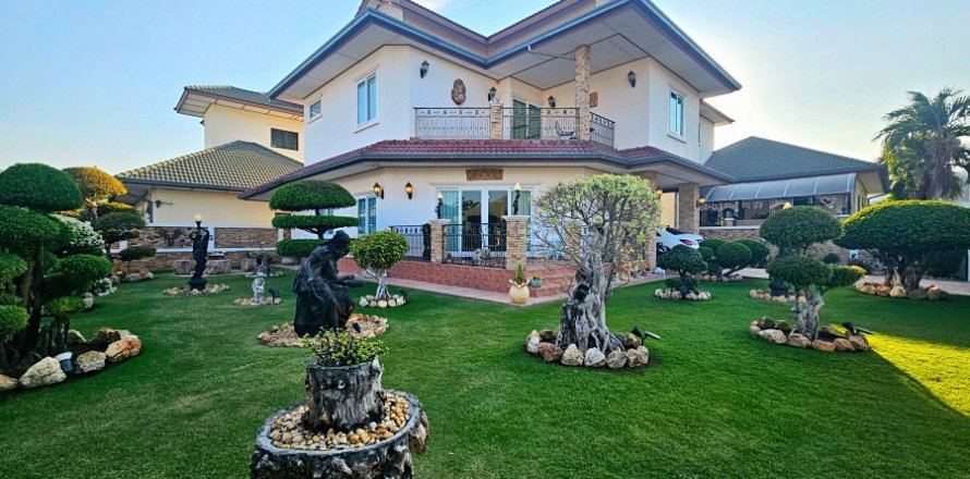 House in Hua Hin, Thailand 3 bedrooms № 169669