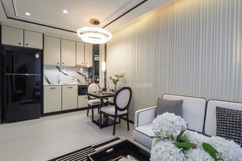 Condo in Bang Lamung, Thailand, 1 bedroom  № 169667 - photo 7