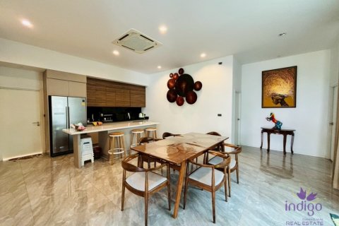 House in Hang Dong, Thailand 3 bedrooms № 169668 - photo 13