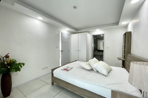 Apartment in Pattaya, Thailand 1 bedroom № 169663 - photo 12