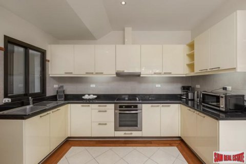Villa in Phuket, Thailand 4 bedrooms № 118605 - photo 7