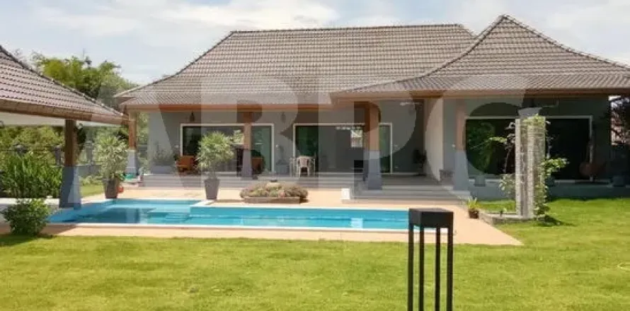 Casa de 2 dormitorios en Pattaya, Tailandia № 212133