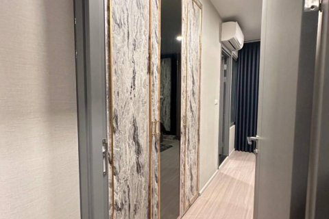 Condo in Bangkok, Thailand, 2 bedrooms  № 163836 - photo 7