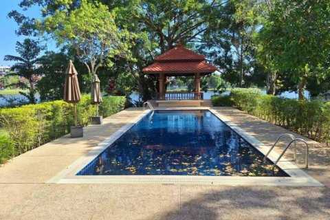 Villa in Phuket, Thailand 4 bedrooms № 163838 - photo 10