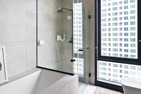 Condo in Watthana, Bangkok, Thailand, 2 bedrooms  № 136845 - photo 22