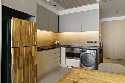 Condo in Watthana, Bangkok, Thailand, 2 bedrooms  № 136845 - photo 10