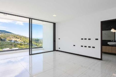 Villa in Ko Samui, Thailand 5 bedrooms № 138629 - photo 6