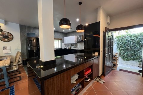 Вилла в Пхукете, Таиланд с 3 спальнями  № 138630 - фото 9