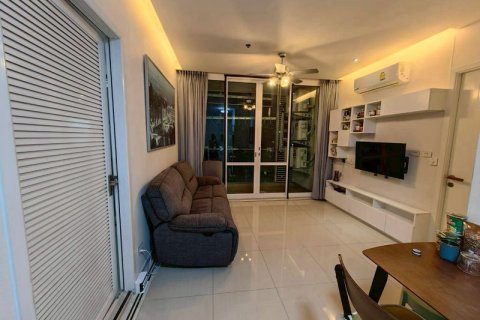 Кондоминиум с 2 спальнями в Хуай Кванге, Бангкок, Таиланд № 148551 - фото 2