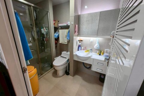 Кондоминиум с 2 спальнями в Хуай Кванге, Бангкок, Таиланд № 148551 - фото 11