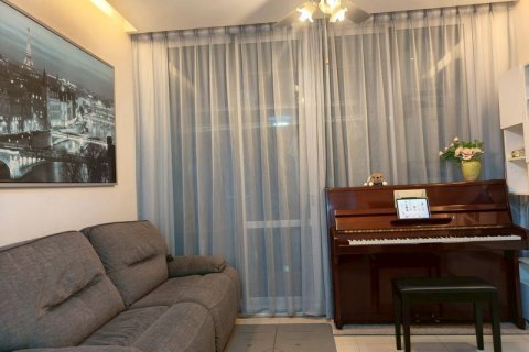 Кондоминиум с 2 спальнями в Хуай Кванге, Бангкок, Таиланд № 148551 - фото 4