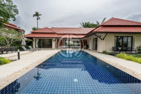 Villa à Bang Tao, Thaïlande 3 chambres № 190690