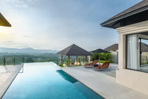 Villa in Bang Tao, Thailand 4 bedrooms № 190692