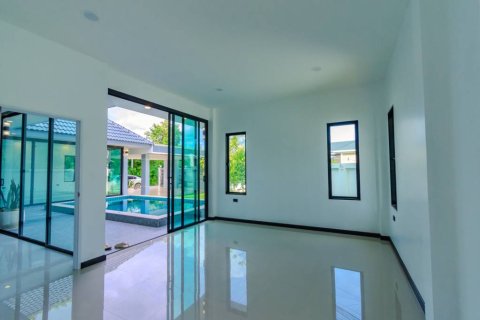 Вилла в Хуа Хине, Таиланд с 3 спальнями  № 146895 - фото 7