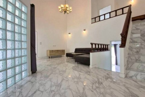 House in Bang Lamung, Thailand 3 bedrooms № 146900 - photo 3