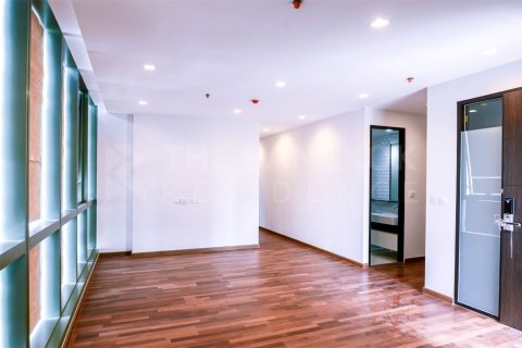 Condo à Bangkok, Thaïlande, 2 chambres  № 184994 - photo 9