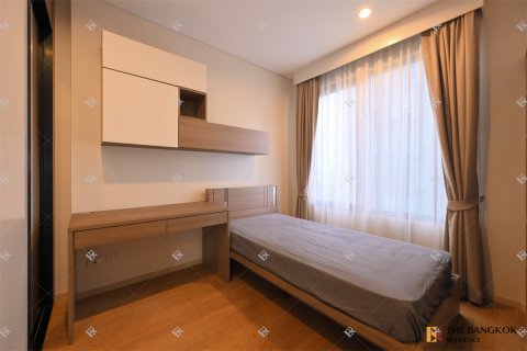 Condo in Bangkok, Thailand, 2 bedrooms  № 184996 - photo 5