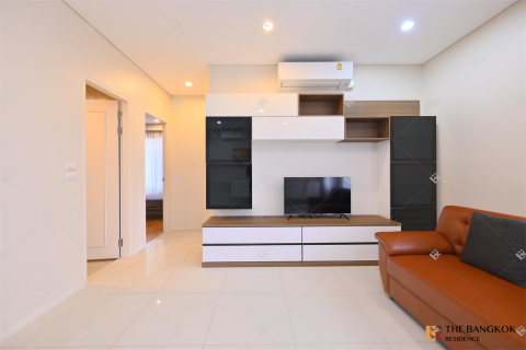 Condo in Bangkok, Thailand, 2 bedrooms  № 184996 - photo 4