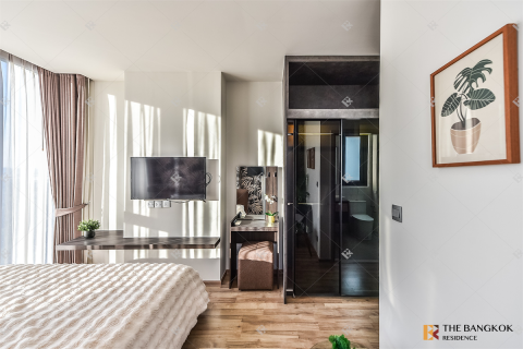 Condo in Bangkok, Thailand, 2 bedrooms № 184993 - photo 4