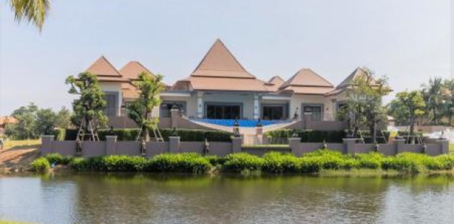 Villa à Hua Hin, Thaïlande 6 chambres № 193335