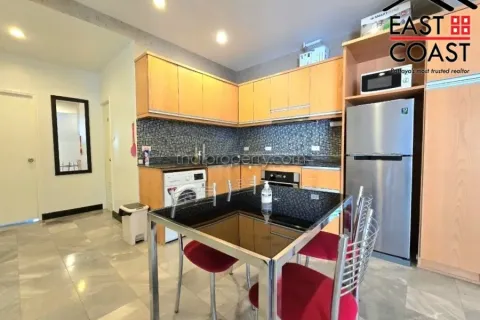 Condominio de 2 dormitorios en Pattaya, Tailandia № 212484 - foto 2