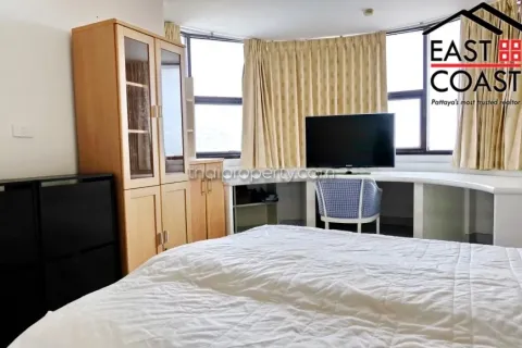 Condominio de 2 dormitorios en Jomtien Beach, Pattaya, Tailandia № 212485 - foto 19