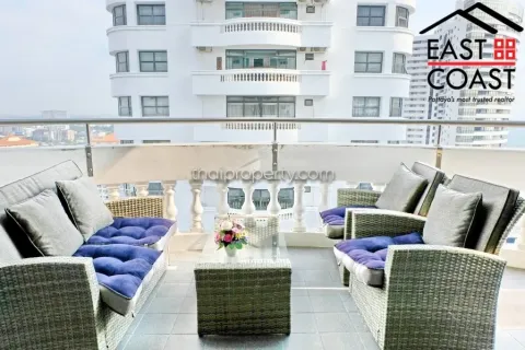 Condominio de 2 dormitorios en Jomtien Beach, Pattaya, Tailandia № 212485 - foto 24