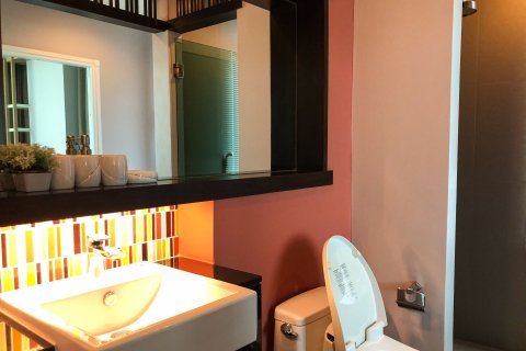 Condo à Chiang Mai, Thaïlande, 2 chambres  № 138861 - photo 7