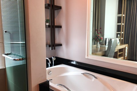 Condo à Chiang Mai, Thaïlande, 2 chambres  № 138861 - photo 8