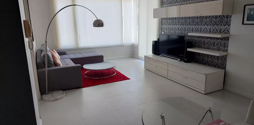 Condo in Ratchathewi, Bangkok, Thailand, 2 bedrooms  № 138858